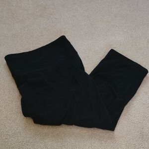 Exertek Black Capris